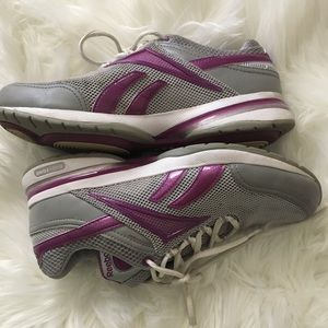 Reebok easy tone shoes